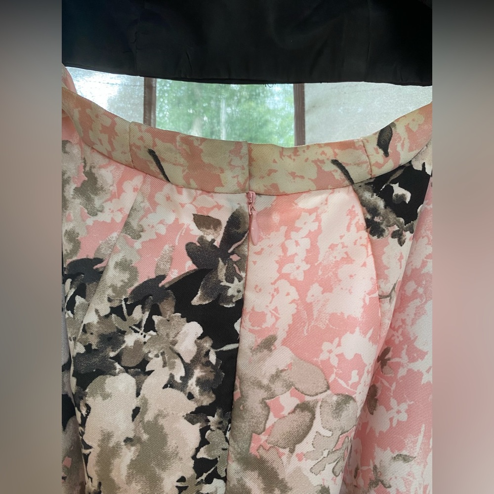 Caché Prom Dress - Picture 5 of 6